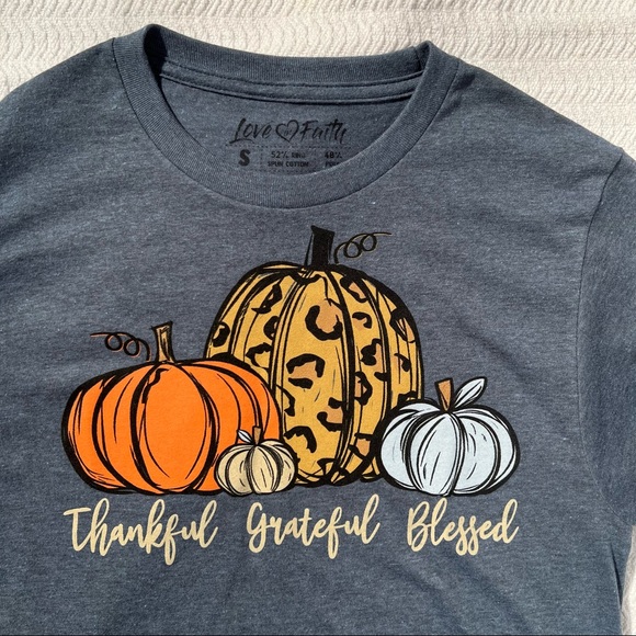 love in faith / blue ‘thankful grateful blessed’ short sleeve tee size small - Picture 4 of 6